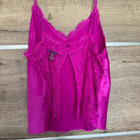 Victoria's Secret Camisole - Size XL - Picture 2 of 7